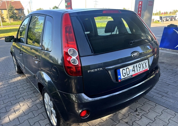 Ford Fiesta cena 10900 przebieg: 203000, rok produkcji 2006 z Gdańsk małe 379